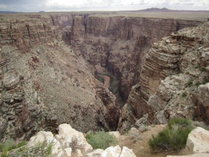 6460462-The_Scary_Canyon-0.jpg